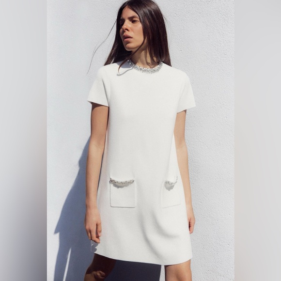 Zara White Mini Dress with Embellished Pockets - Picture 3 of 7